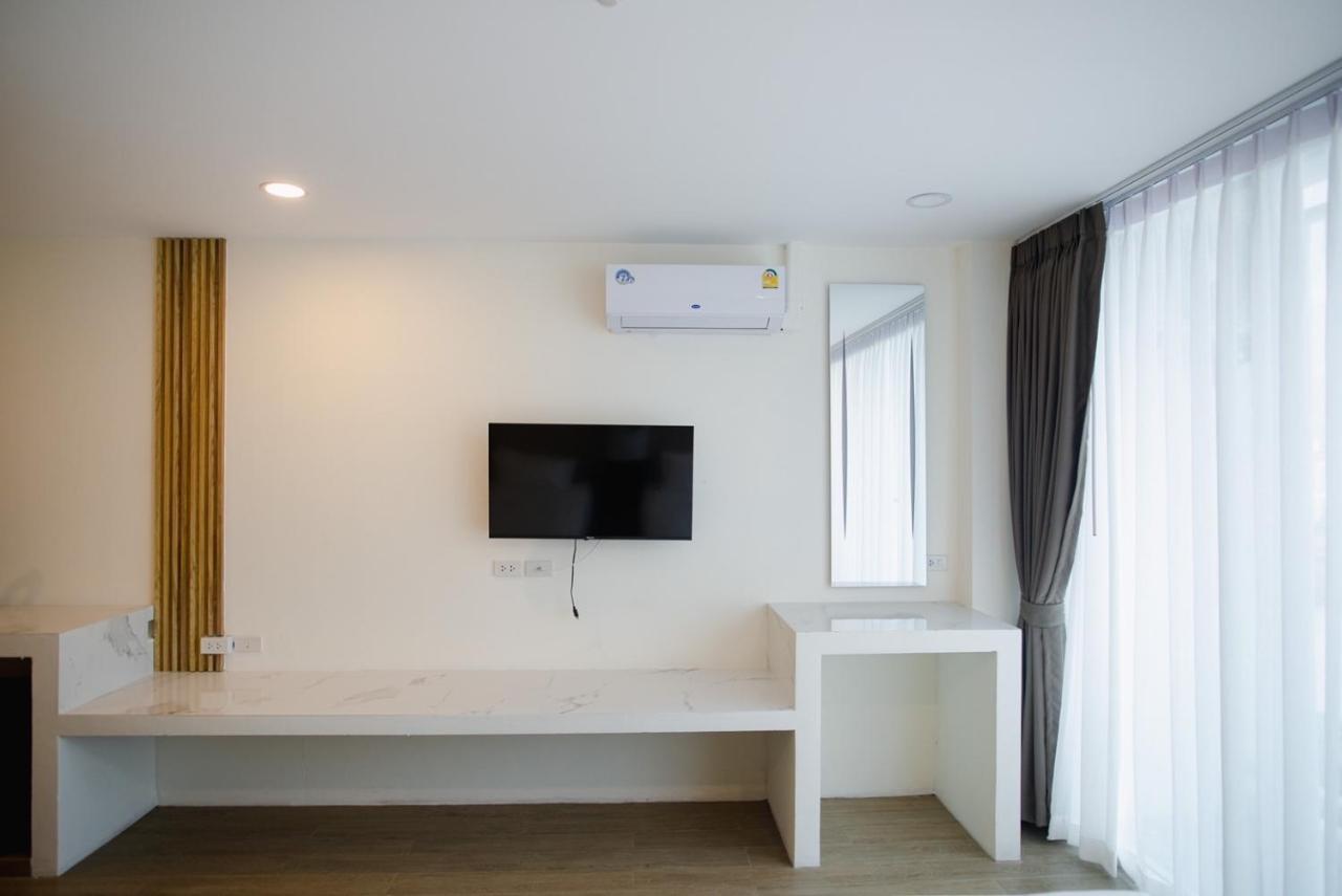 Hotel Agnes Buriram Exterior foto
